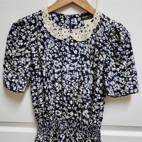 Vintage Stuart Alan Dress 8 Navy Floral Lace Peter Pan Collar Smocked Waist - Picture 3 of 11
